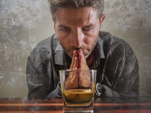 signs of alcohol addiction
